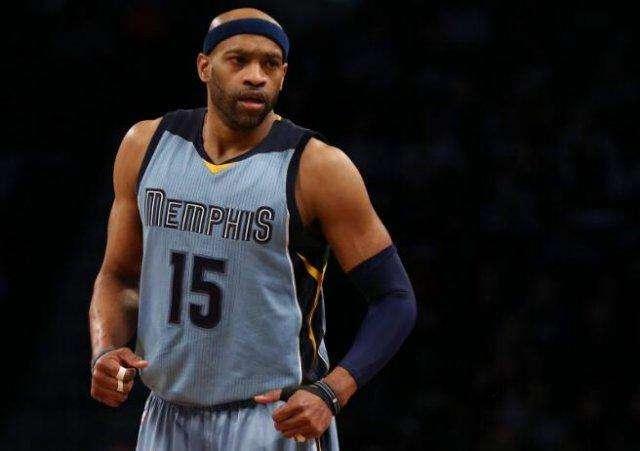 迷感到失望 迷感到失望