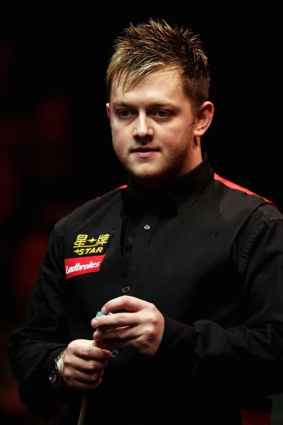 她凭借灵活 她凭借灵活